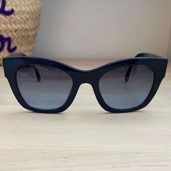 Navy Chanel Sunglasses - Picture 5 of 5